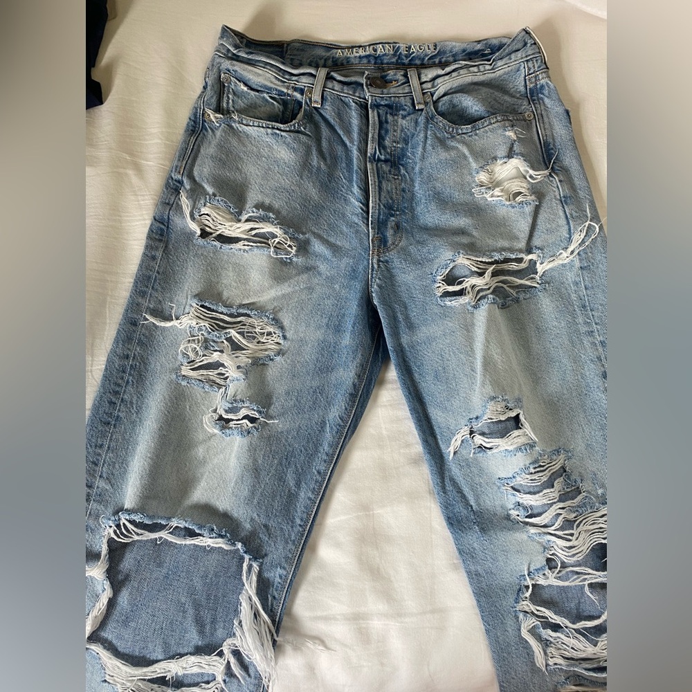 American Eagle High Rise Jeans
